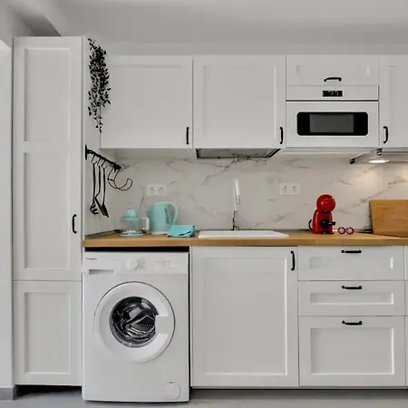 4ever1 Apartment